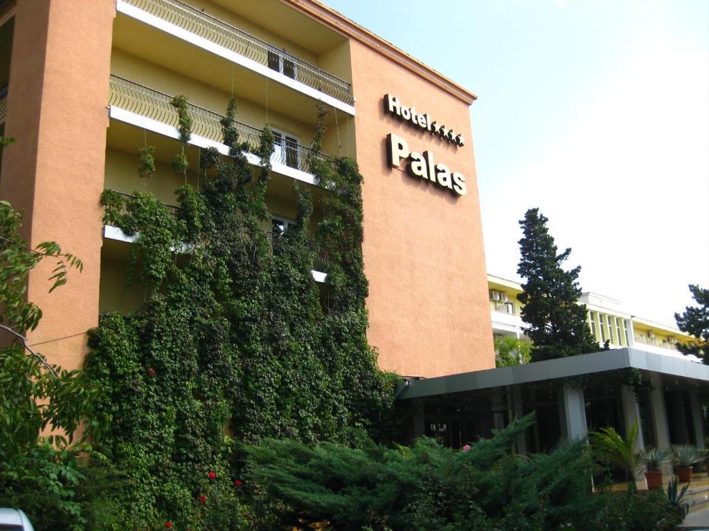 Hotel Palas Мамая Экстерьер фото